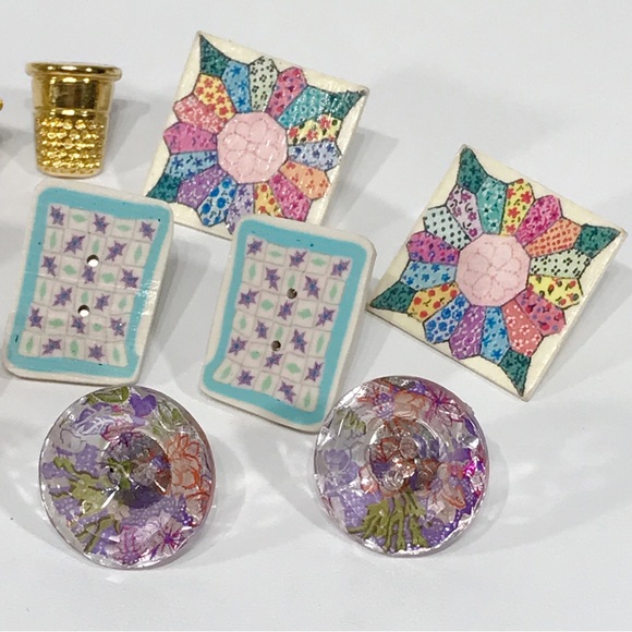 Folkart Bobbin Resin Dried Flower Needlepoint Quilt Novelty Kitsch Earring Lot - Picture 6 of 16